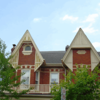 Peaks and gables of Victorian row houses. Photo by Leslie Thompson.
