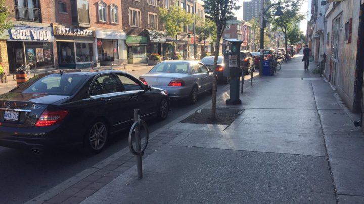 Bloor traffic on first day of bikelane installation