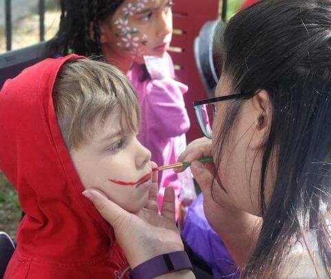 face-painting-as_tn