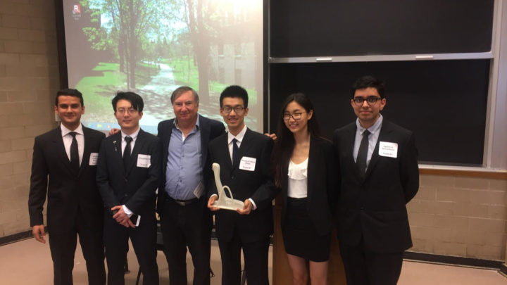 U of T Engineering students, Team 87, HVRA project