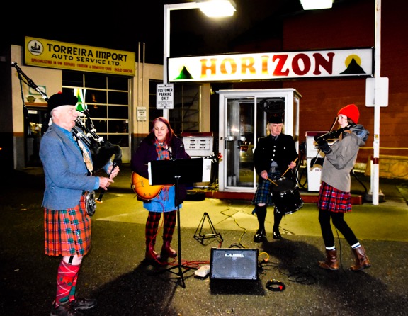 Harbord Village Pumpkin Festival 2017 musicians at Horizon Gas Station